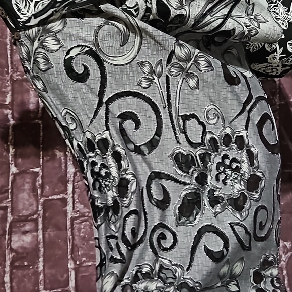 Cruise Wear OS Gray Black Fringe Draping Cover w Metallic Thread and Cutouts - Picture 7 of 11